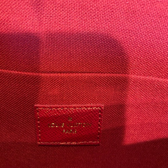 ❤️SOLD LV Felicie Pochette❤️ - Picture 4 of 11